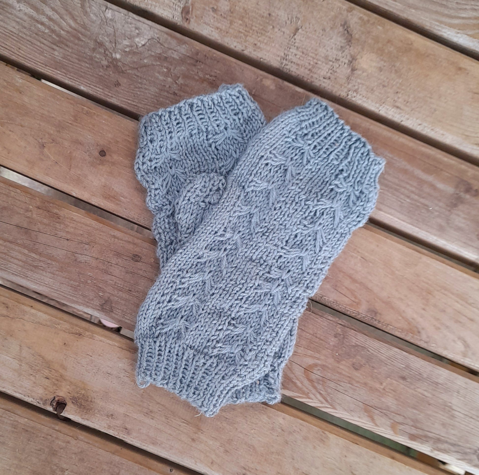 knitting pattern fingerless gloves 